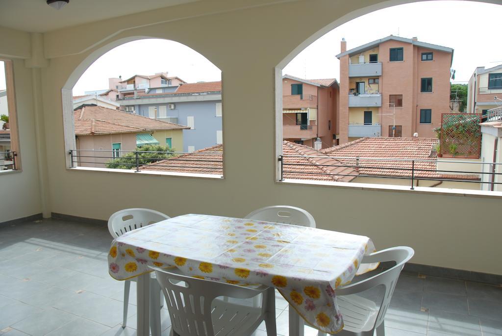 I Portici Appartamenti 格罗塞托港 客房 照片